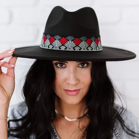 Fame Biggest Fan Geometric Strap Fedora in Black main image 8